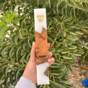 מזוזות בעבודת יד עשויות שרף אפוקסי ועצי זית