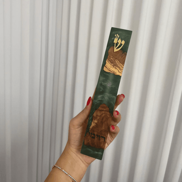 ⁦בתי מזוזה אפוקסי ועץ זית בצבע ירוק כהה⁩ – תמונה ⁦4⁩