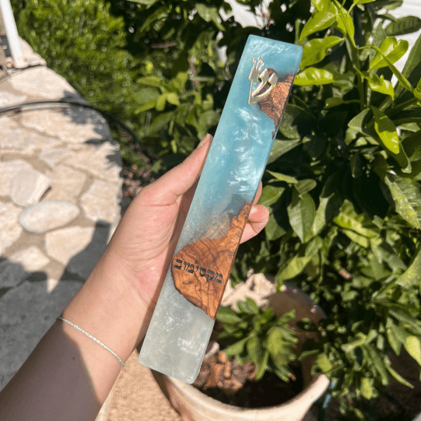 ⁦בתי מזוזה אפוקסי ועץ זית בצבע לבן פנינה⁩ – תמונה ⁦12⁩