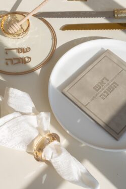⁦חבקים מהודרים קריסטל- שמפנייה⁩ – תמונה ⁦3⁩